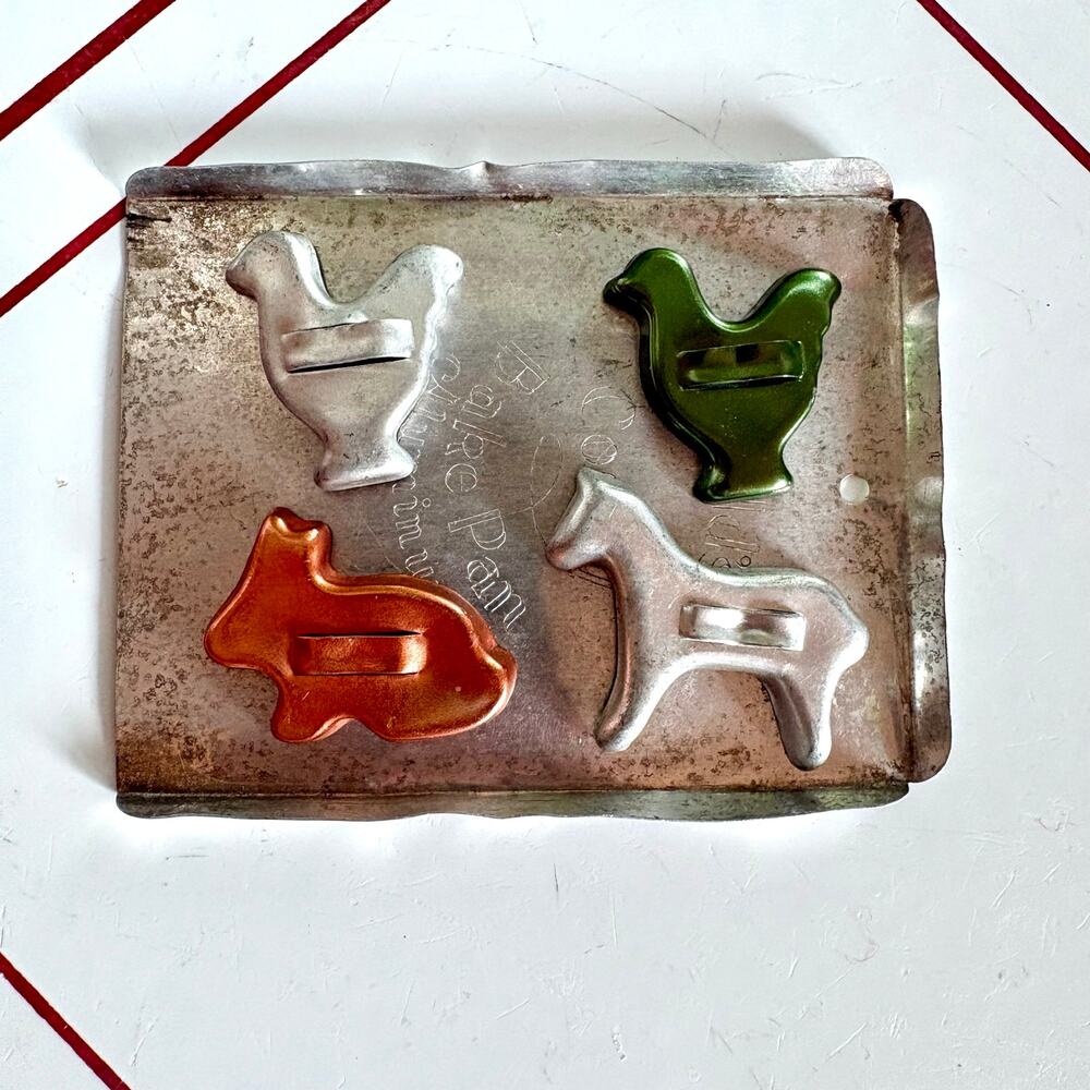 Vintage Child's Cooky Bake Pan Aluminum Toy Baking Set 4 Cookie Cutters
